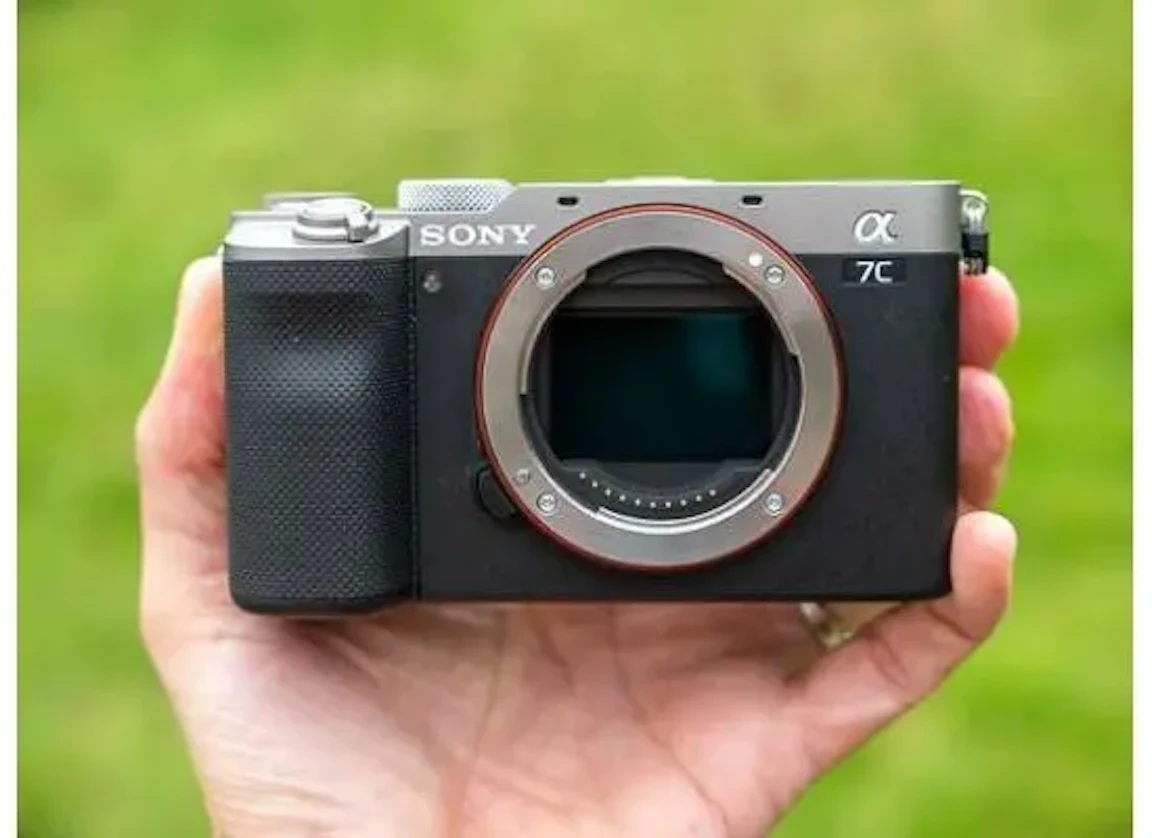 2026年版】Sony α7C ILCE-7Cのレビュー比較まとめ 軽量フルサイズで旅